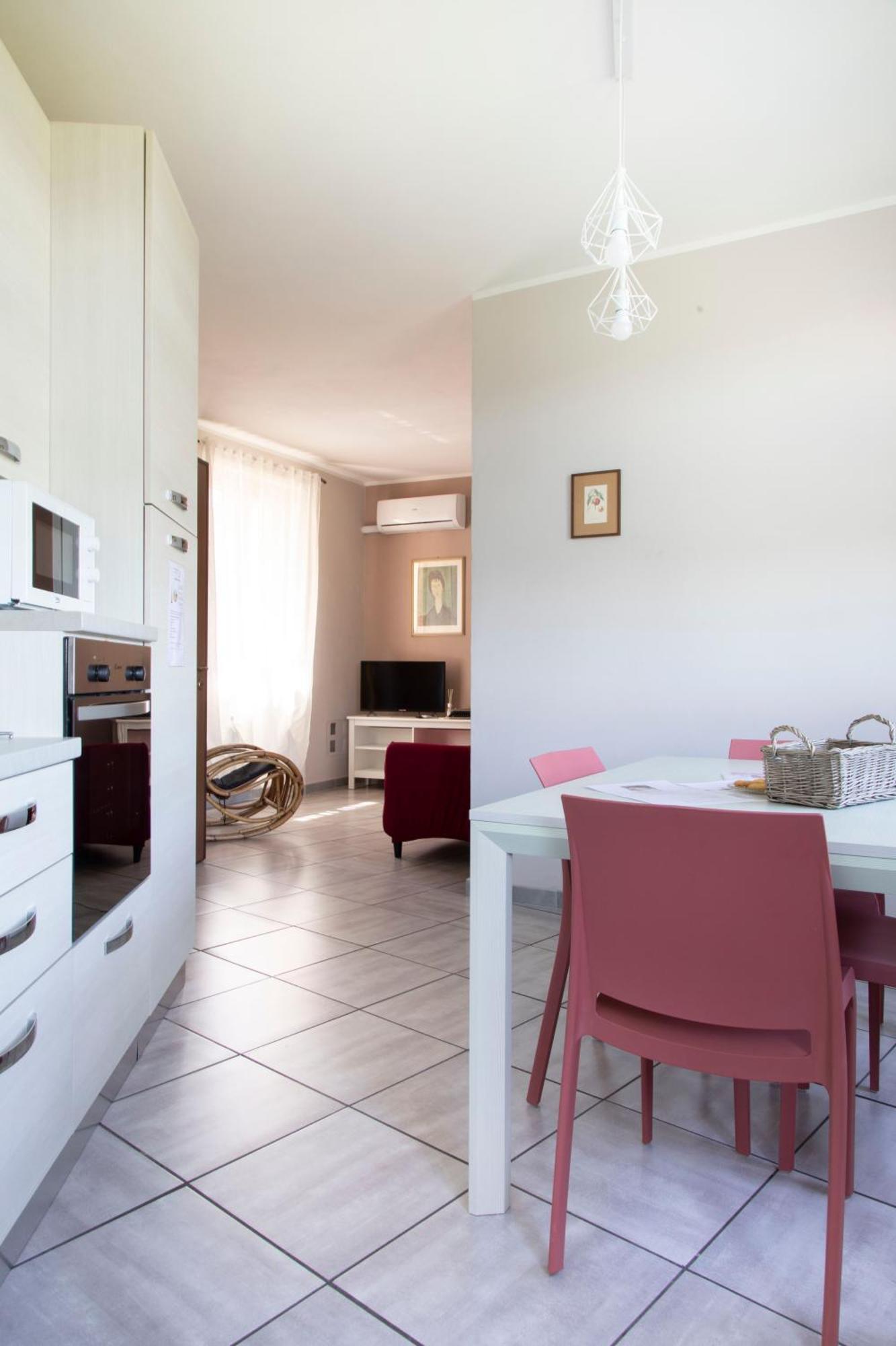 Casa Graziella- Appartamenti Vacanze Portacomaro Bagian luar foto