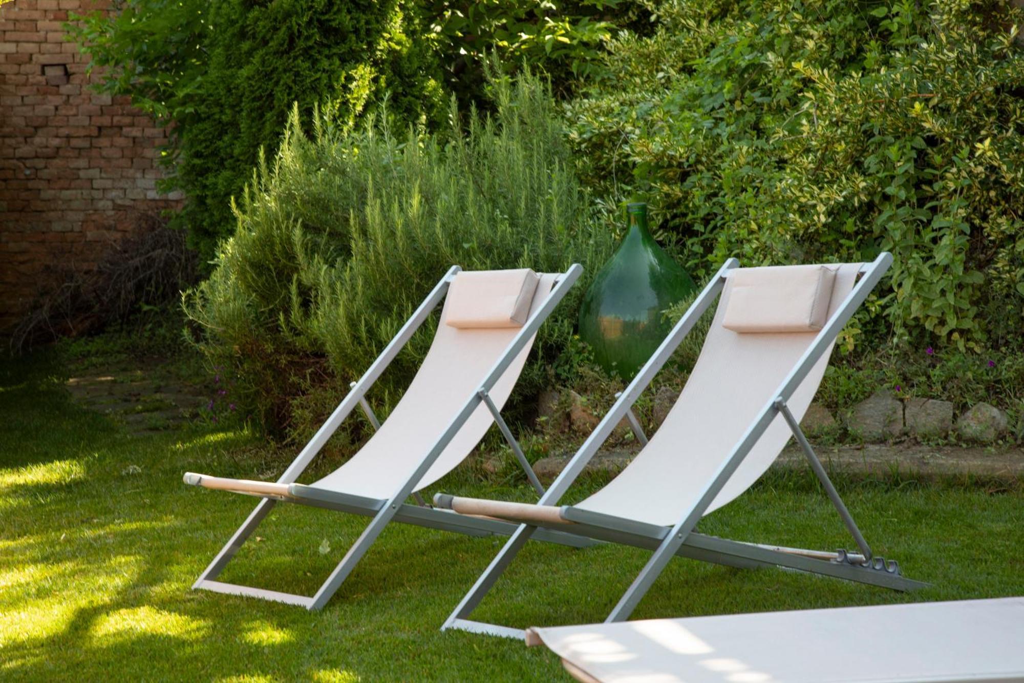 Casa Graziella- Appartamenti Vacanze Portacomaro Bagian luar foto